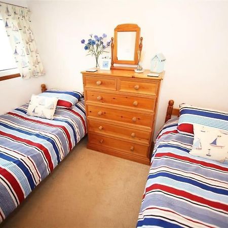 Harbour Haven: Spectacular Views Apartment Porthmadog Luaran gambar